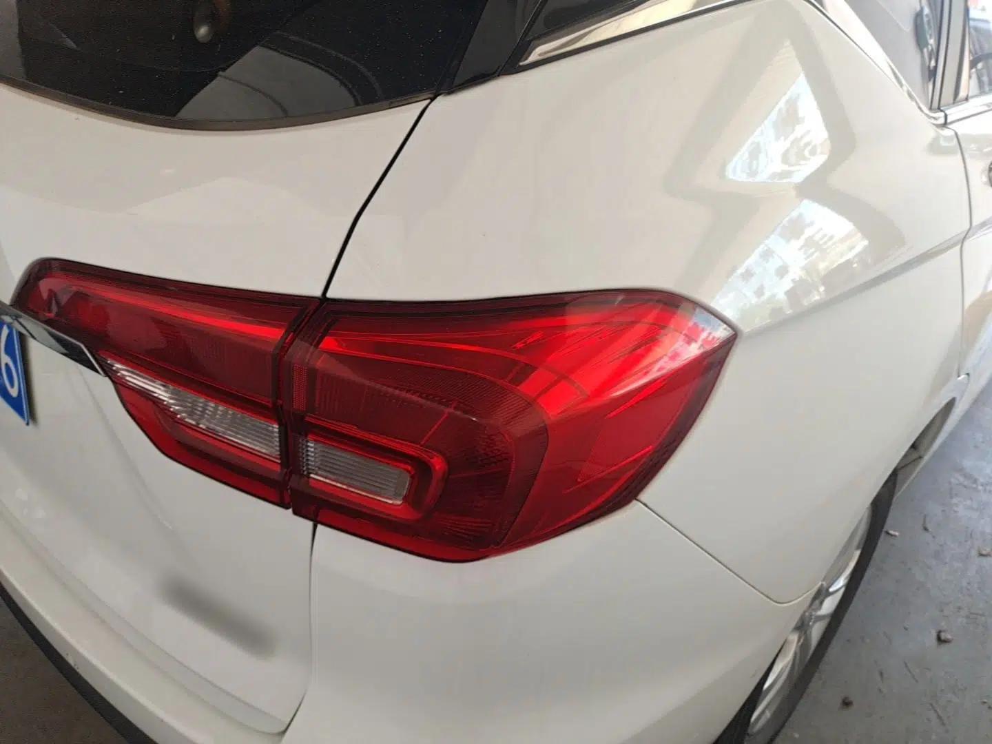Haval M6 2019 1.5T Manual Two-Wheel Drive Elite Version China VI Standard — миниатюра 9