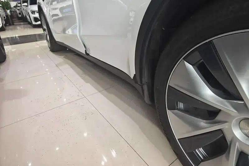 Model Y 2021 Long Range All-Wheel Drive 3D3/3D7 — миниатюра 12