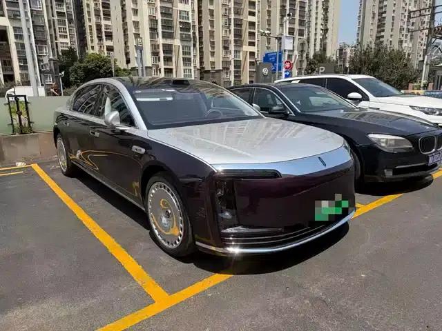 2025 S800 Premium Range Extended Executive 4-seater (with 896-line LiDAR)