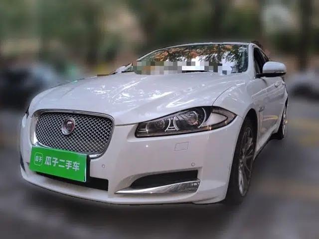 Jaguar XF 2015 XF 2.0T Luxury Edition