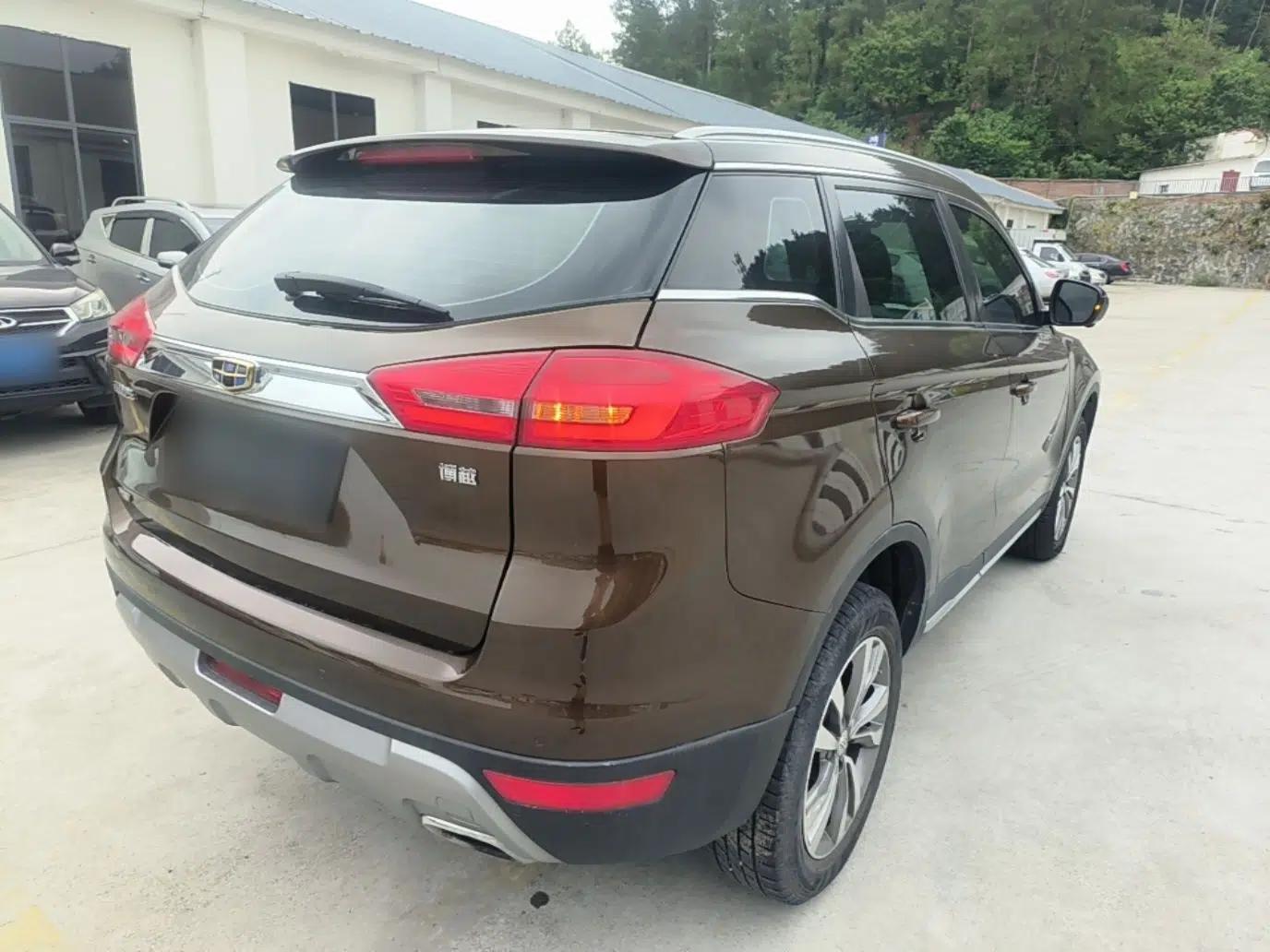 Geely Auto Emgrand X7 Sport 2016 1.8TD Automatic All-Wheel-Drive ZhiZun Edition — миниатюра 6