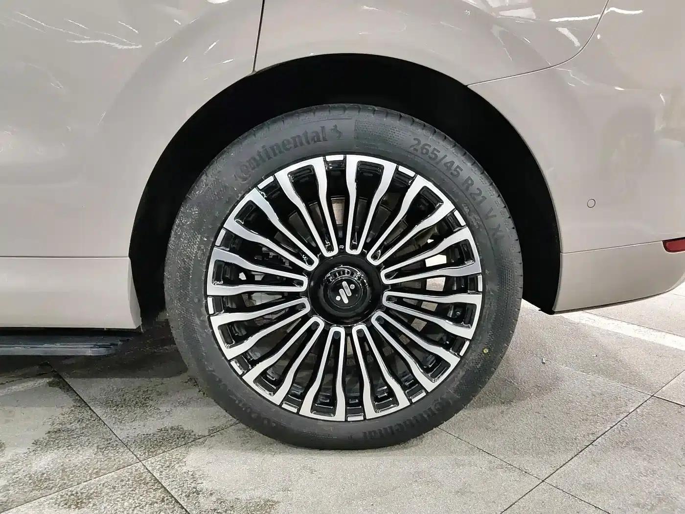 Smart LS8 2026 66 Ultra Technology Flagship Large Five-Seater — миниатюра 16