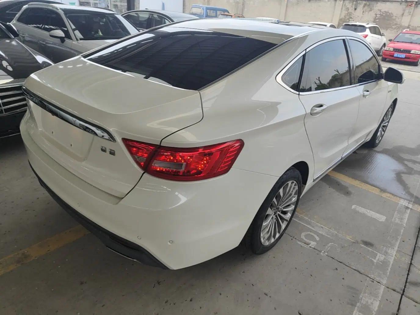 Geely Auto Emgrand GT 2015 1.8T Flagship Model — миниатюра 6