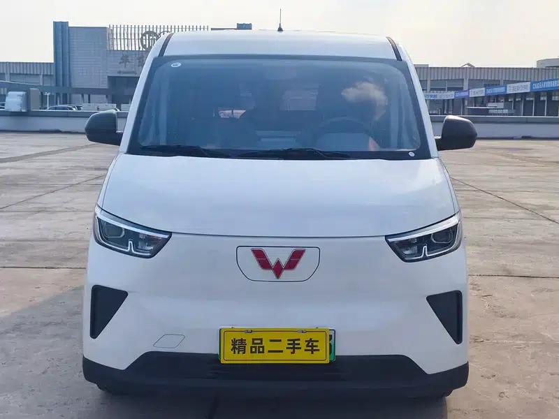 Wuling Yangguang 2024 Model 300km Comfort Bus Version 75kW — миниатюра 2