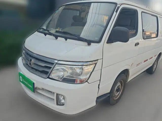 Jinbei Hiace 2015 Gasoline 2.0L Manual 4-seater