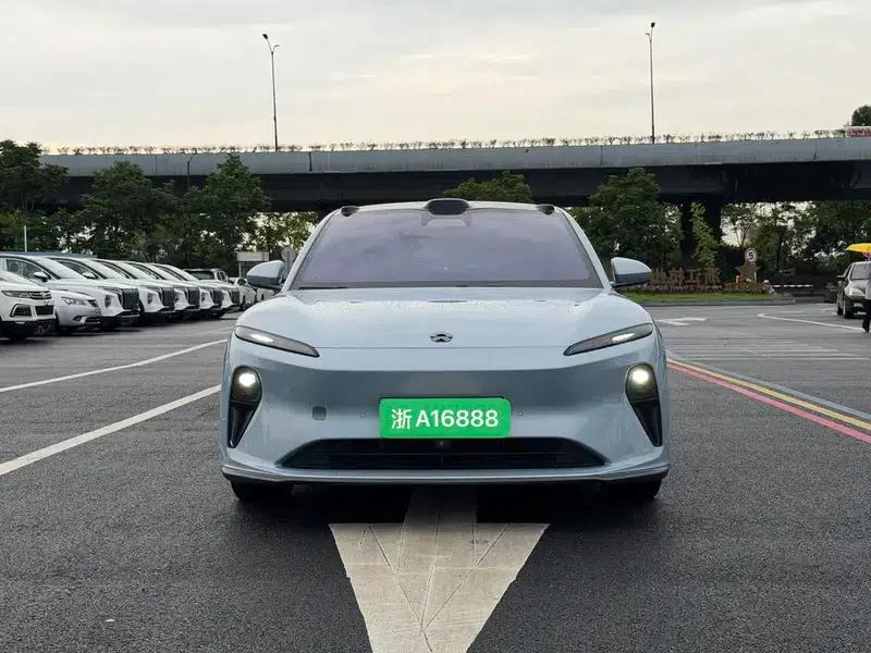 NIO ET5 2022 model 75kWh — миниатюра 2