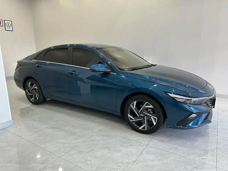 Hyundai Elantra 2023 1.5L CVT GLX Elite Edition — миниатюра 10