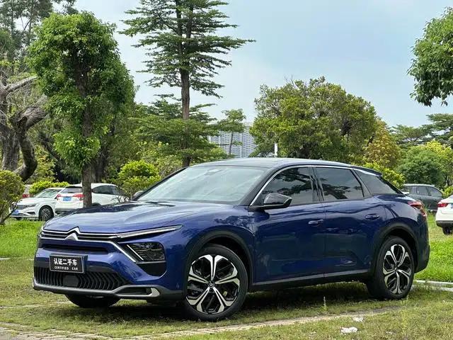 The 2021 Versailles C5 X 1.6T: An Extraordinary Force