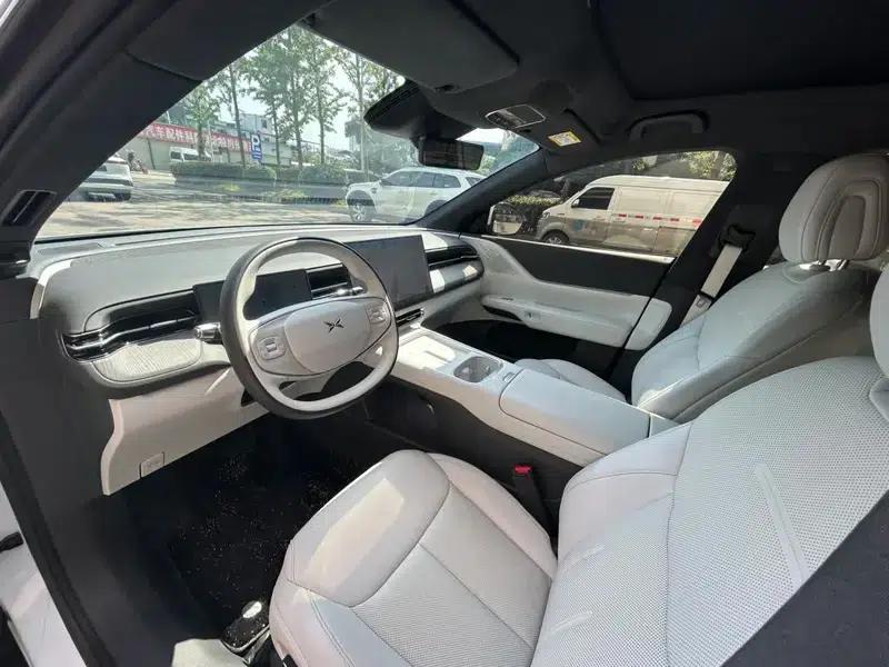 XPeng G6 2025 Pure Electric 625W Long Range Max Flagship Edition — миниатюра 13