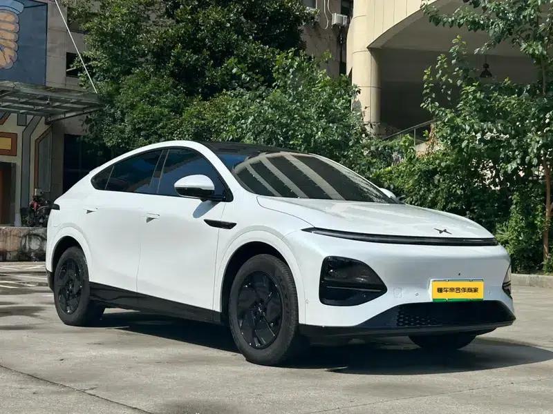 XPeng G6 2025 Pure Electric 625W Long Range Max Flagship Edition — миниатюра 3