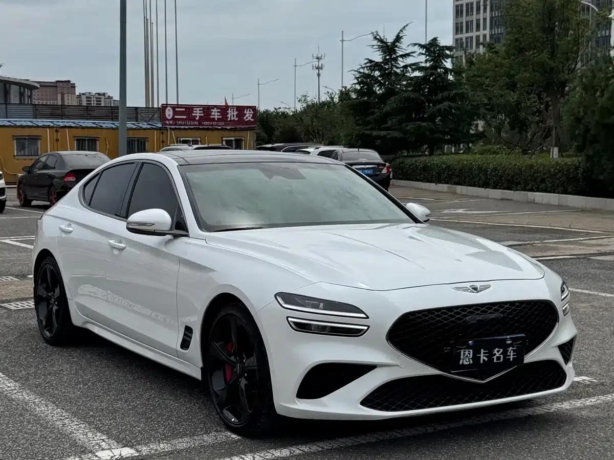 Genesis G70 2023 2.0T Rear-Wheel Drive Luxury Edition — миниатюра 3