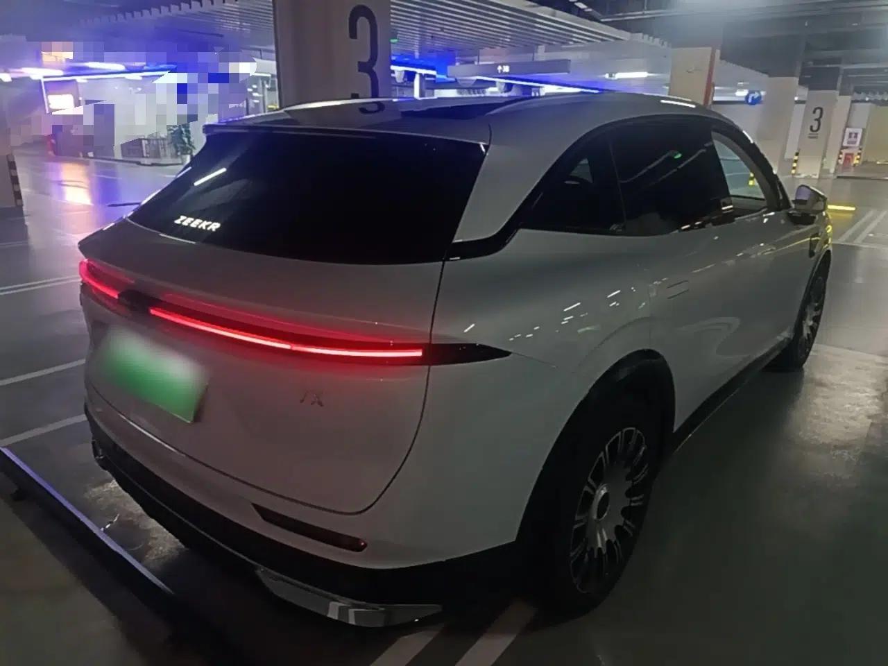 Zeekr 7X 2026 75kWh Rear-Drive MAX Edition — миниатюра 6