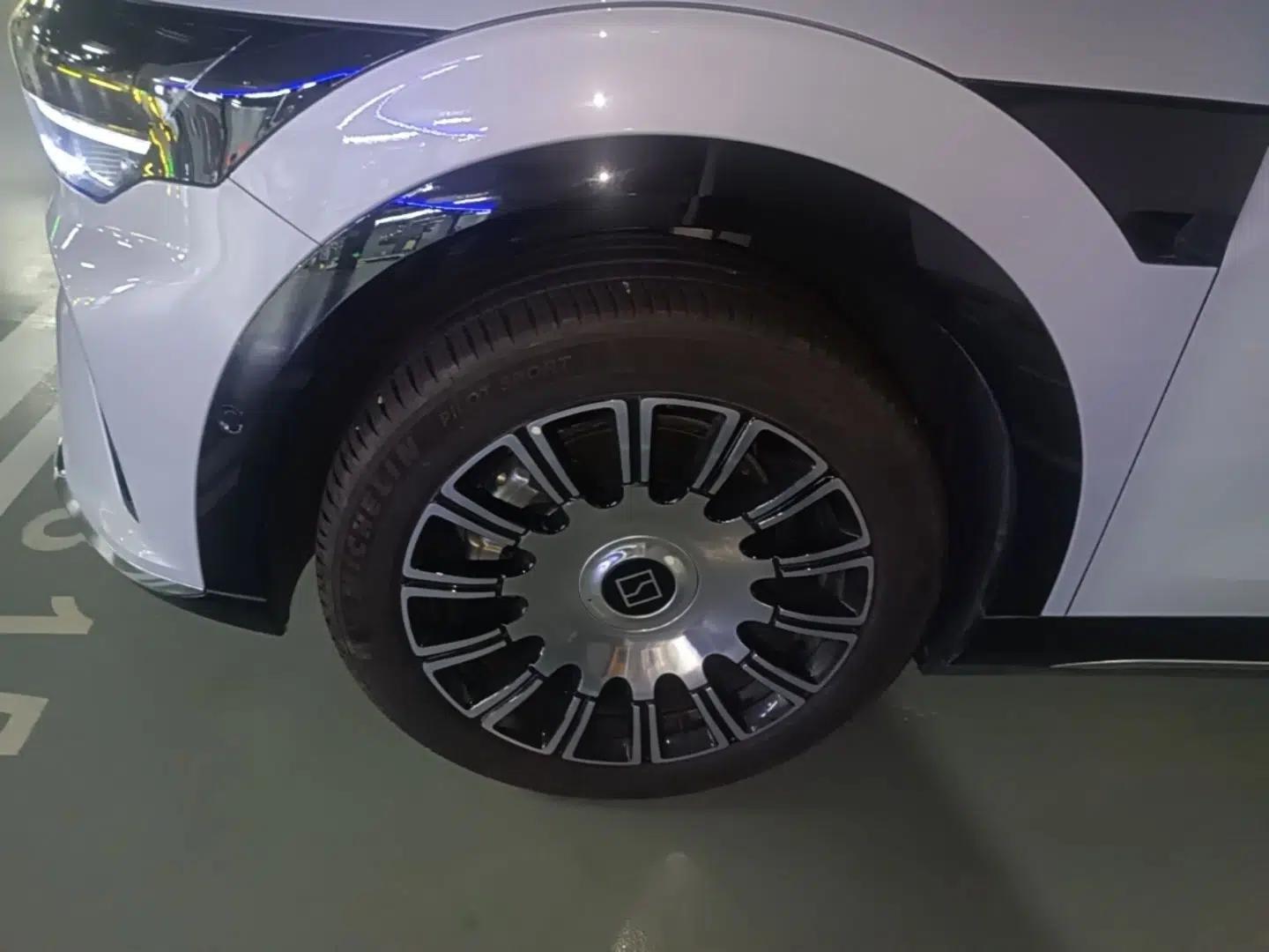 Zeekr 7X 2026 75kWh Rear-Drive MAX Edition — миниатюра 10