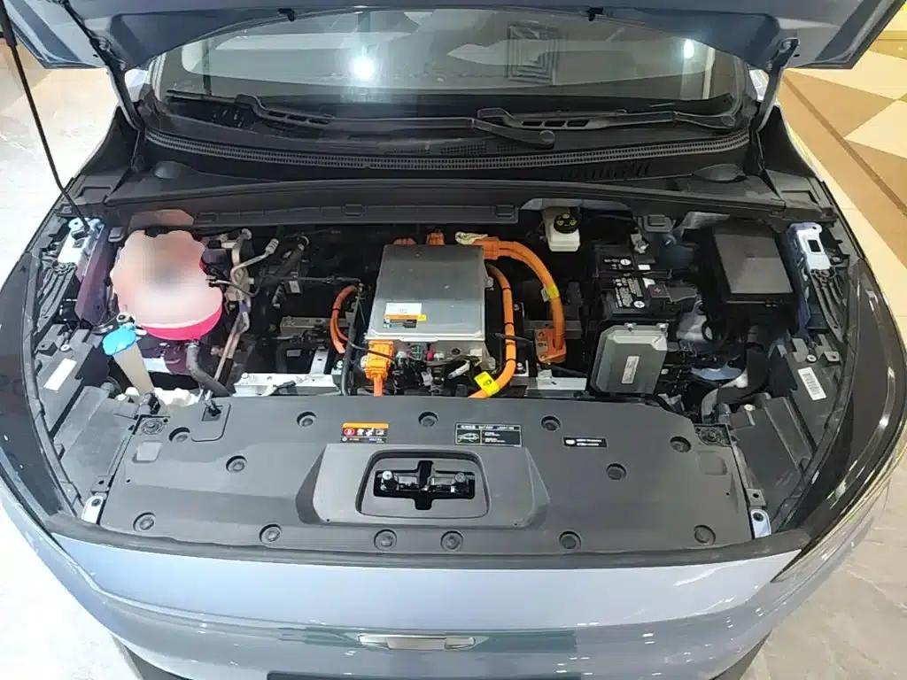 Geely Geometry C 2022 Blueberry C400 — миниатюра 20