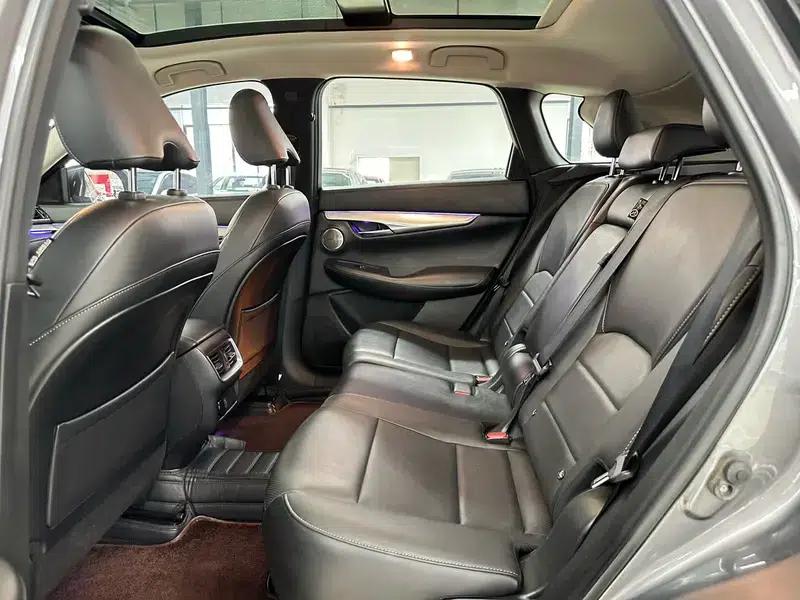 Infiniti QX50 2018 2.0T 2WD Fashion Edition — миниатюра 9