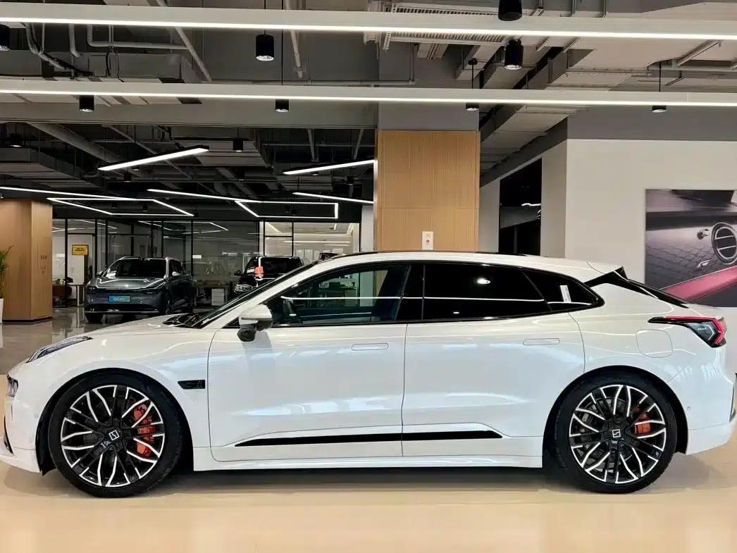 Extreme Krypton 001 2025 YOU Edition 100kWh Four-Wheel Drive — миниатюра 3