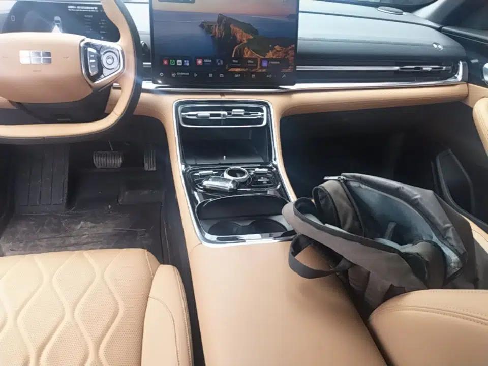 Geely Galaxy A7 2025 Model EM-i 150km Starship Edition — миниатюра 16