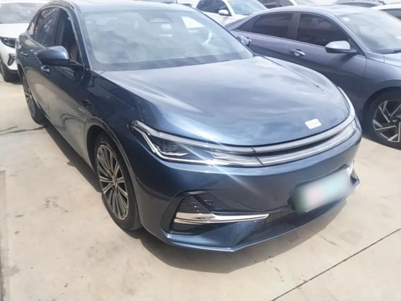 Geely Galaxy A7 2025 Model EM-i 150km Starship Edition — миниатюра 3
