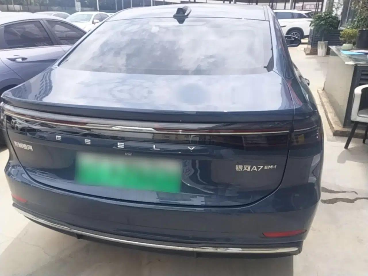 Geely Galaxy A7 2025 Model EM-i 150km Starship Edition — миниатюра 5