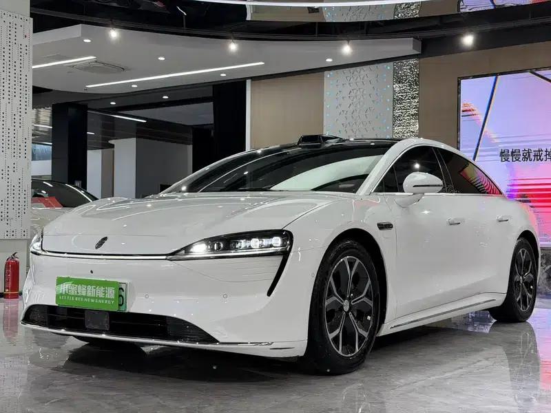 Zhijie S7 2025 Max Rear-Wheel Drive Long Range Edition — миниатюра 1