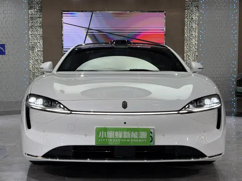 Zhijie S7 2025 Max Rear-Wheel Drive Long Range Edition — миниатюра 2