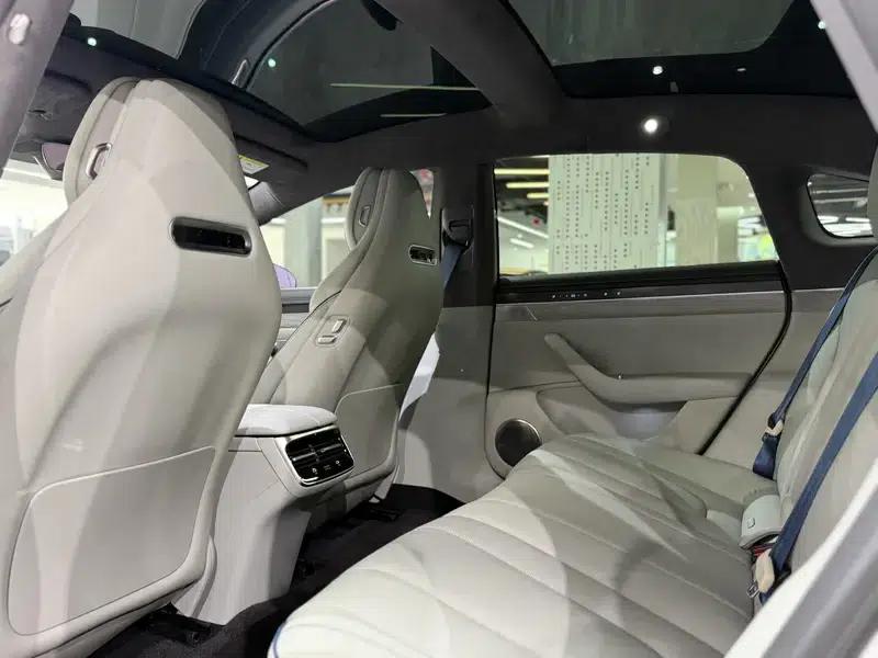 Zhijie S7 2025 Max Rear-Wheel Drive Long Range Edition — миниатюра 13