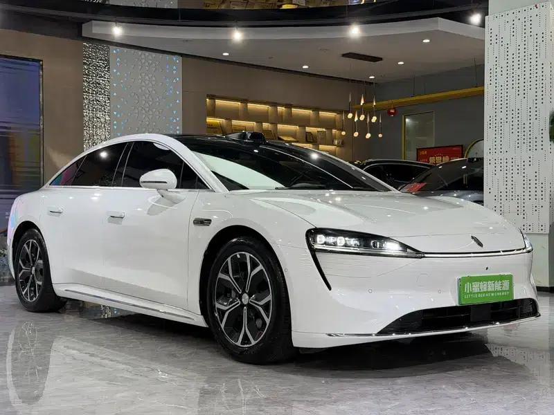 Zhijie S7 2025 Max Rear-Wheel Drive Long Range Edition — миниатюра 3