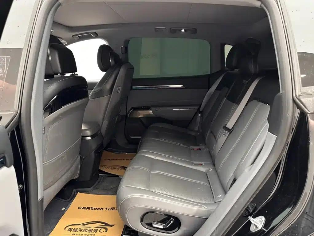 Jike 7X 2025 75kWh Rear-Wheel Drive Intelligent Driving Edition — миниатюра 9
