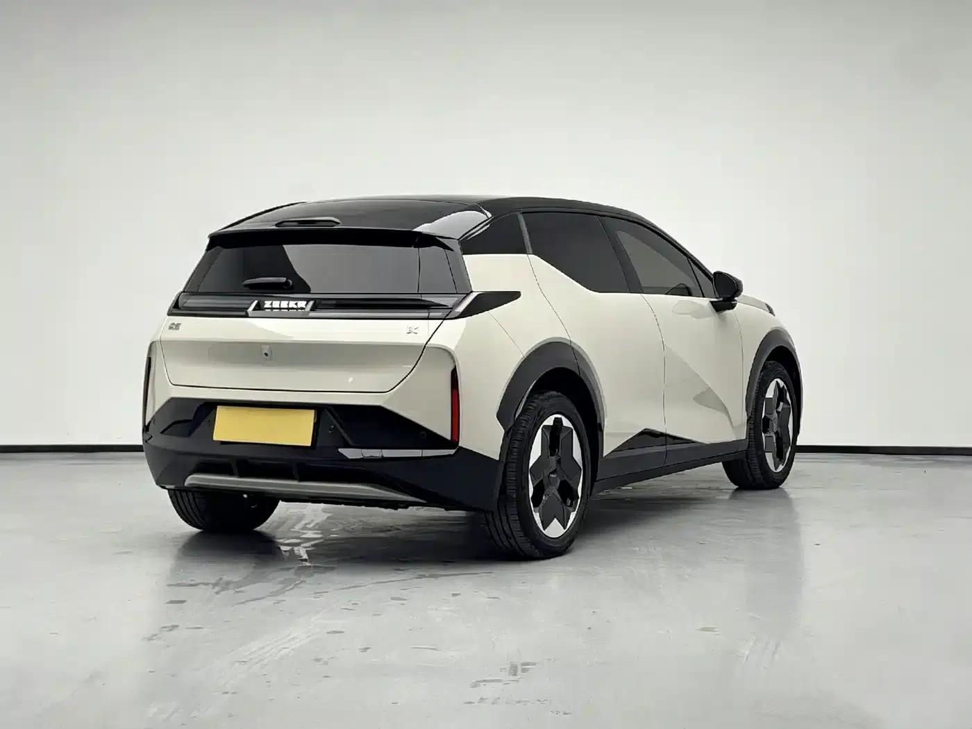 Extreme Krypton X 2023 Rear-Wheel Drive YOU Edition 4-Seat — миниатюра 4