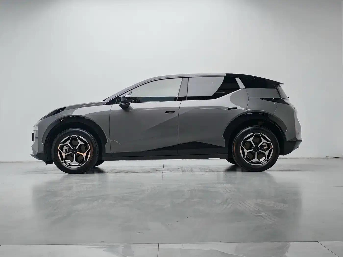 Extreme Krypton X 2025 Five-Seat Rear-Wheel Drive Version — миниатюра 8