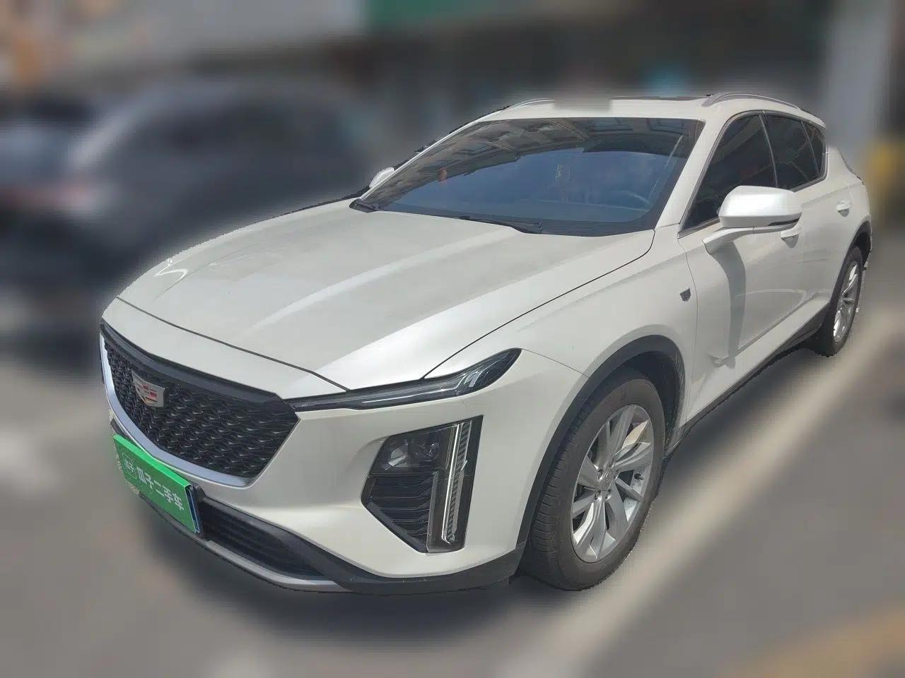 Cadillac GT4 2023 25T Fashion Edition — миниатюра 1