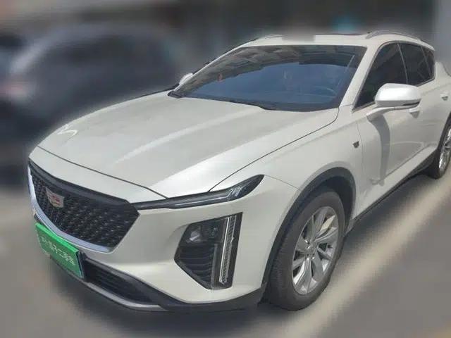 Cadillac GT4 2023 25T Fashion Edition