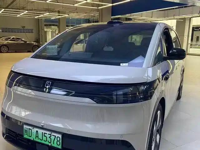 Jike MIX 2025 Intelligent Driving Edition