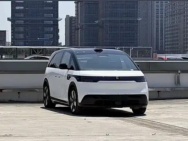 Jike MIX 2025 Intelligent Driving Edition