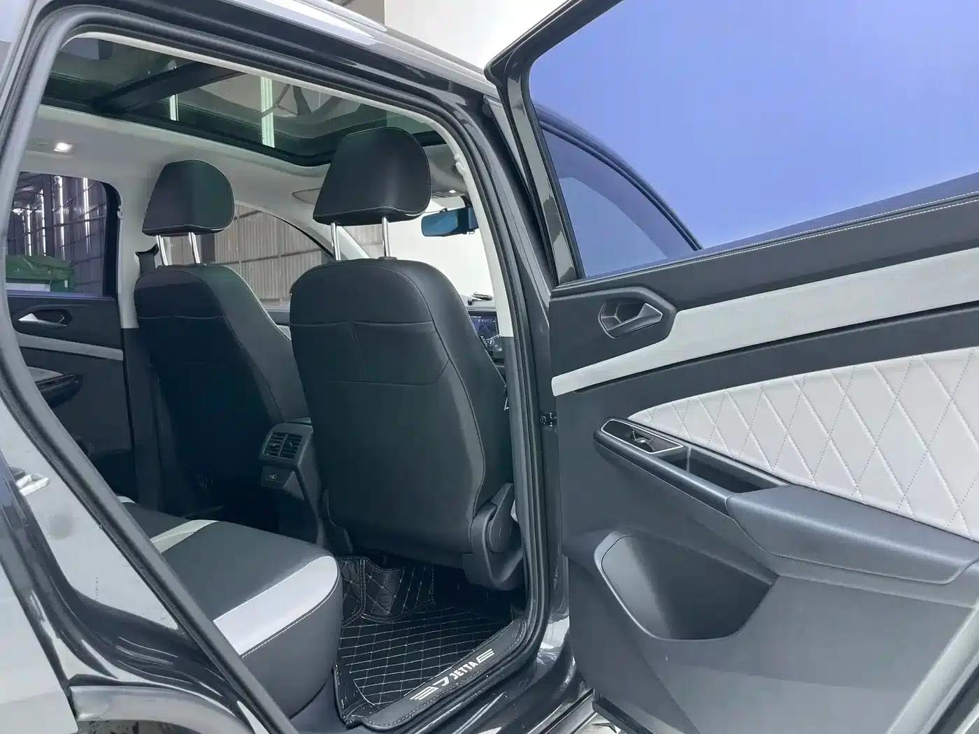 Jetta VS7 2023 280TSI Automatic High-Gloss Enjoy Edition — миниатюра 28