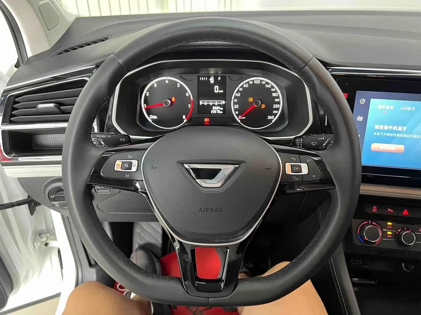 Jetta VS5 2022 280TSI Automatic Enjoyment Edition — миниатюра 11