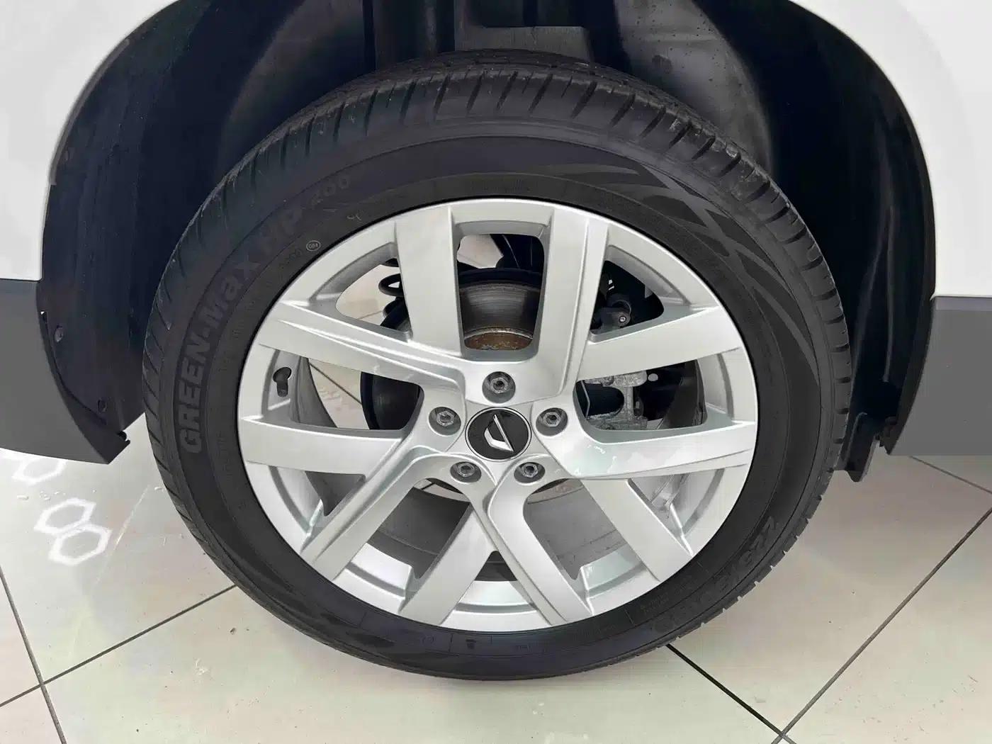 Jetta VS5 2022 280TSI Automatic Enjoyment Edition — миниатюра 23