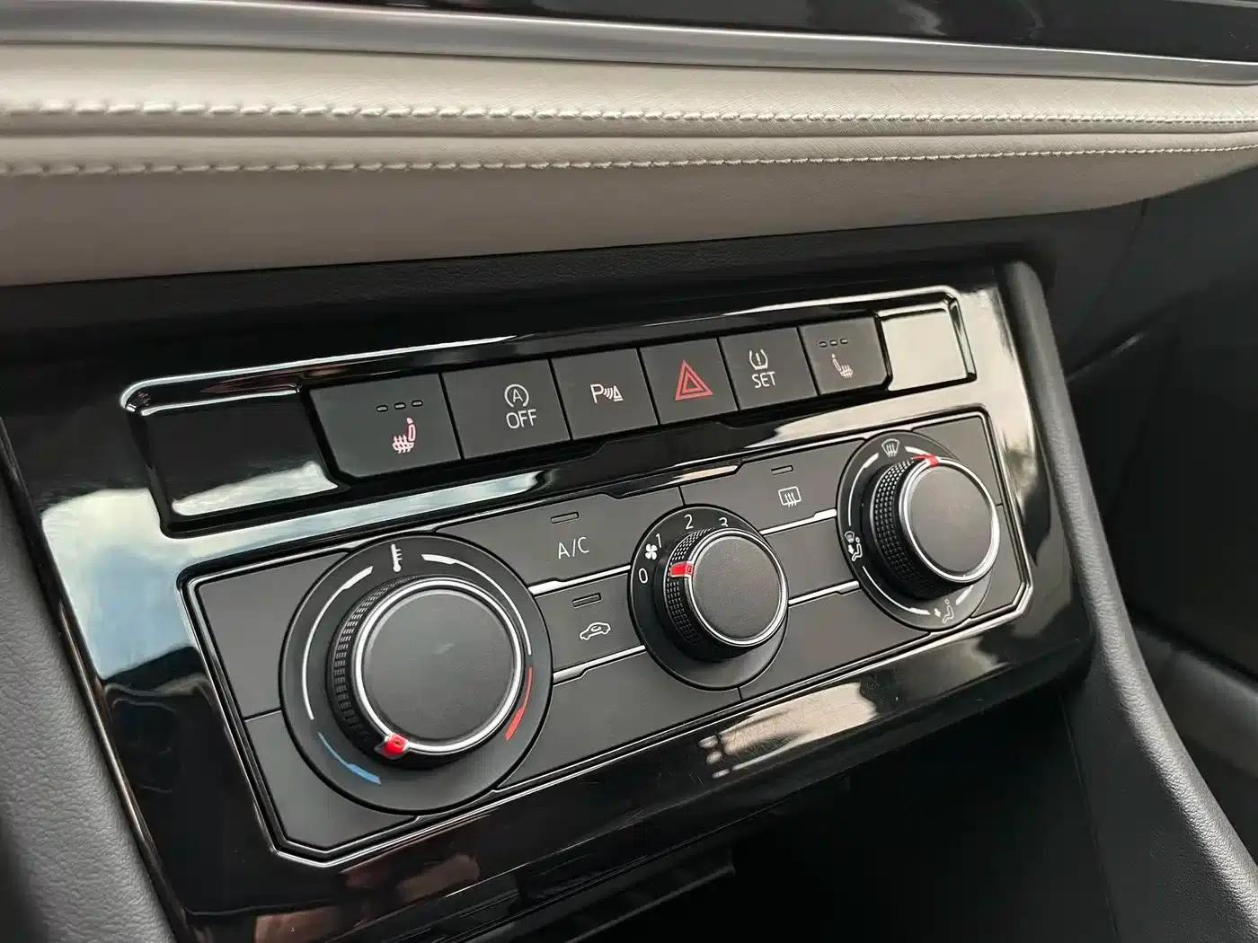 Jetta VS5 2023 280TSI Automatic Enjoyment Edition — миниатюра 13