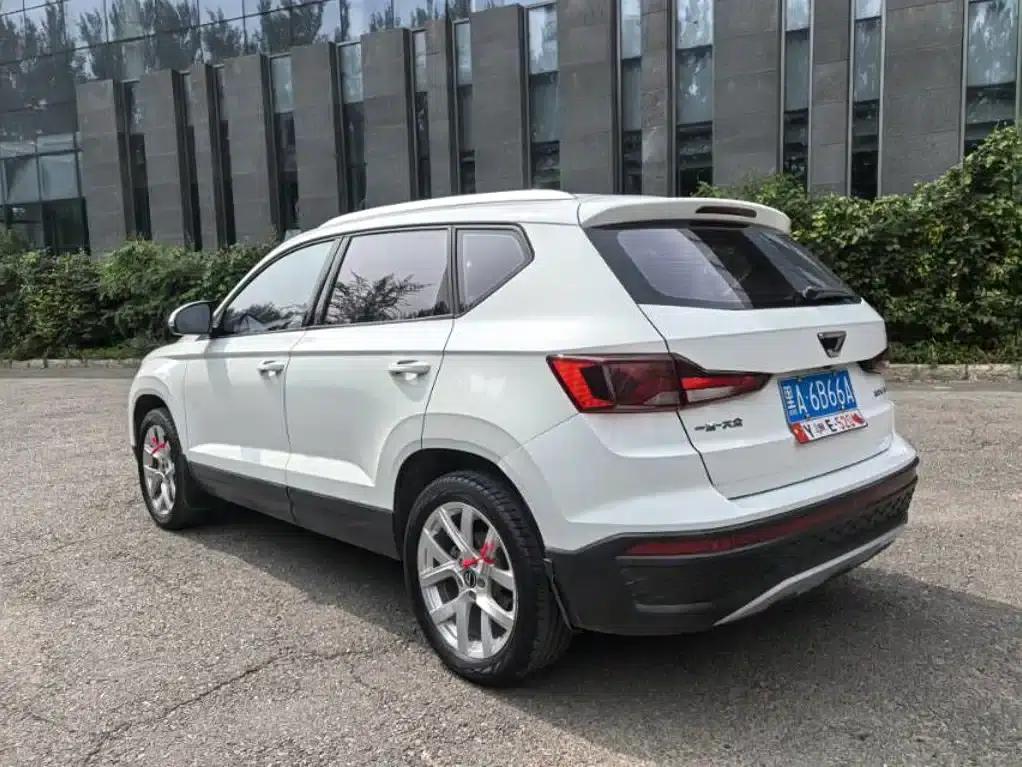 Jetta VS5 2023 280TSI Automatic Entry-Level Model — миниатюра 5