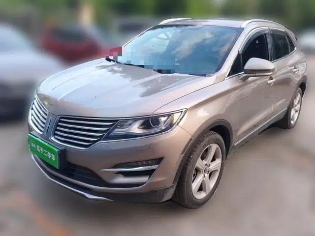 Lincoln MKC 2017 2.0T Two-Wheel Drive Deluxe Edition