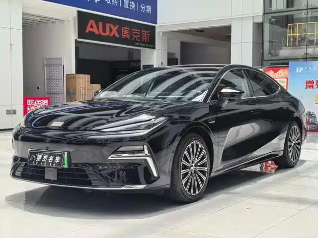 Galaxy Star 8 2025 Model 130km EM-i Flagship Edition