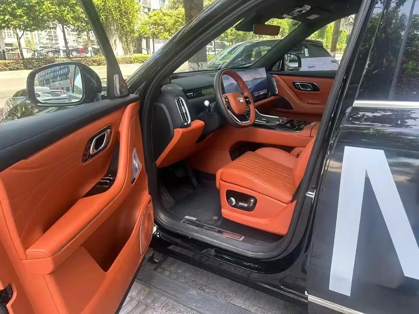 Galaxy M9 2025 210km/h AWD Navigator Edition — миниатюра 3