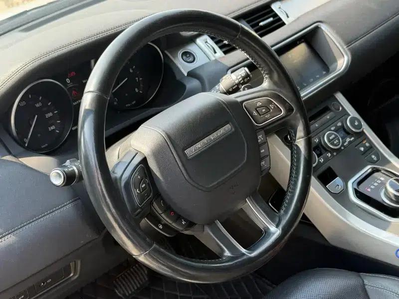 Range Rover Evoque 2017 2.0T SE PLUS Smart Edition — миниатюра 6