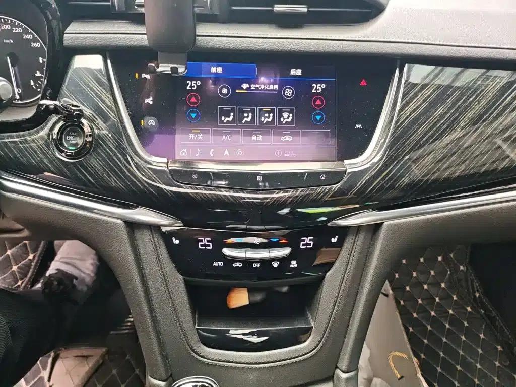 2020 Cadillac XT6 28T Six-Seat AWD Luxury — миниатюра 6