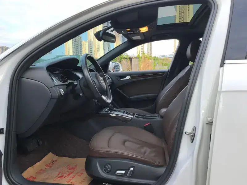 Audi A4L 2015 35 TFSI Automatic Comfort — миниатюра 8