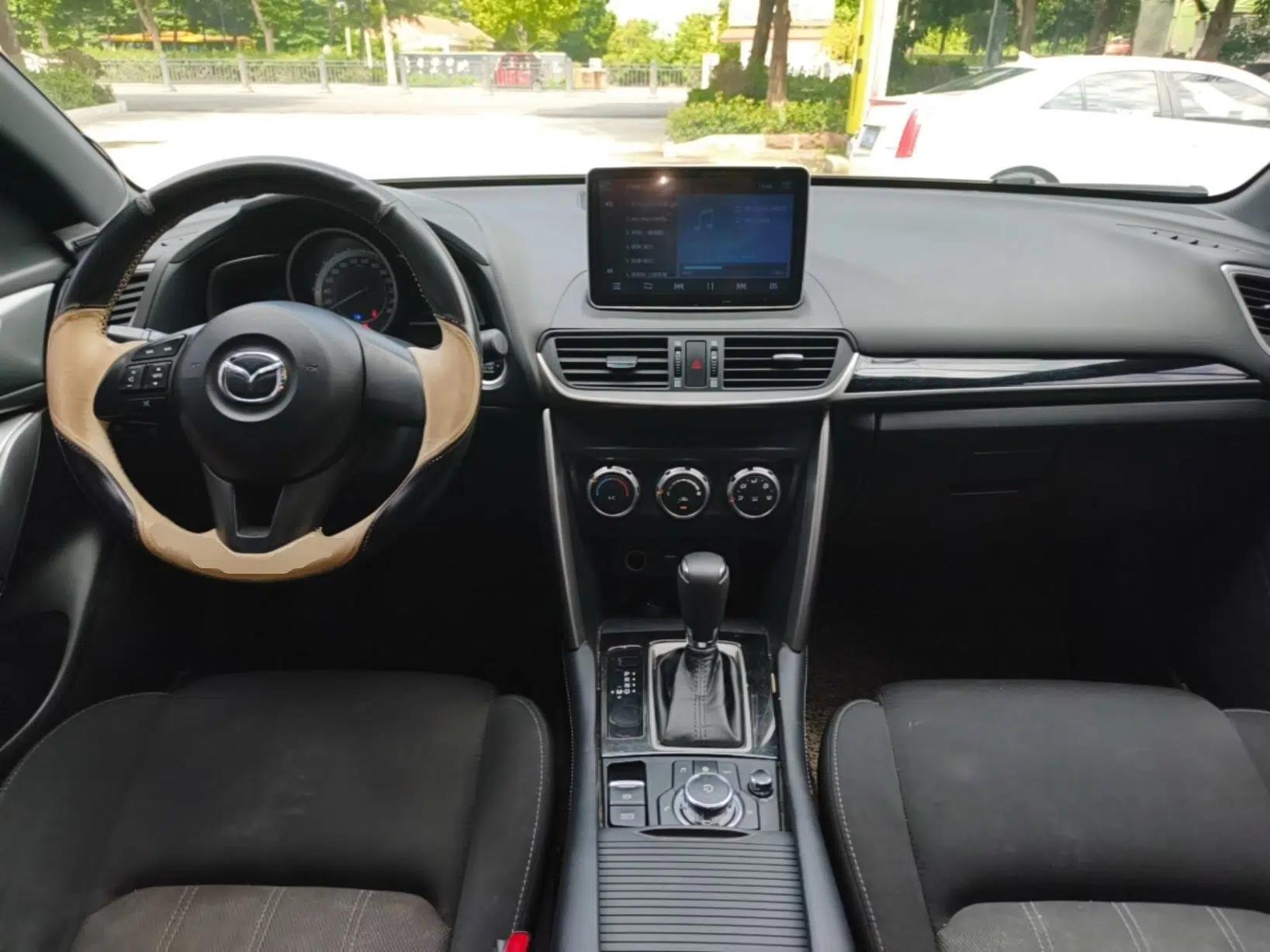 Mazda CX-4 2016 2.0L Automatic 2WD Blue Sky Dynamic Edition — миниатюра 12