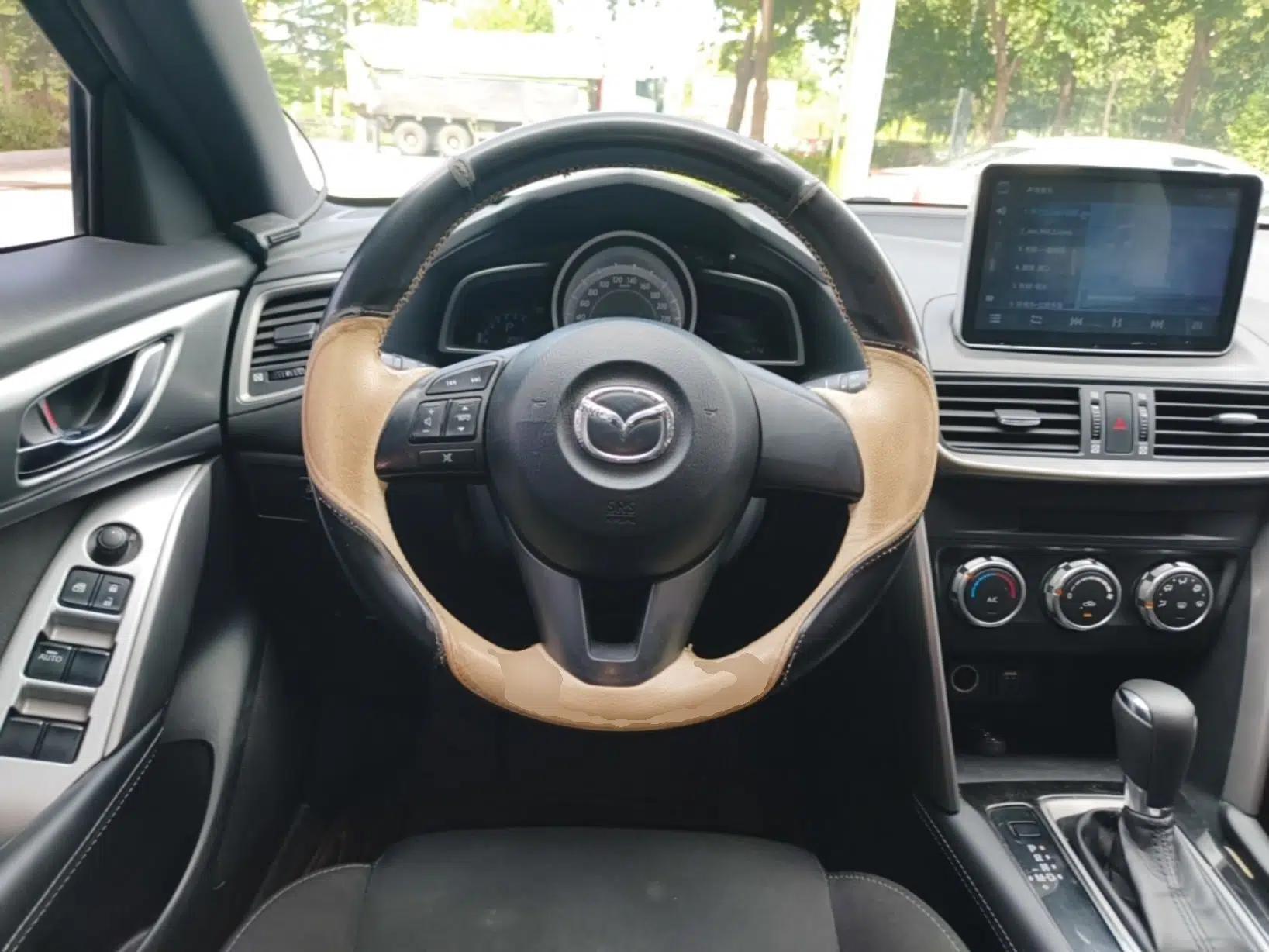 Mazda CX-4 2016 2.0L Automatic 2WD Blue Sky Dynamic Edition — миниатюра 13