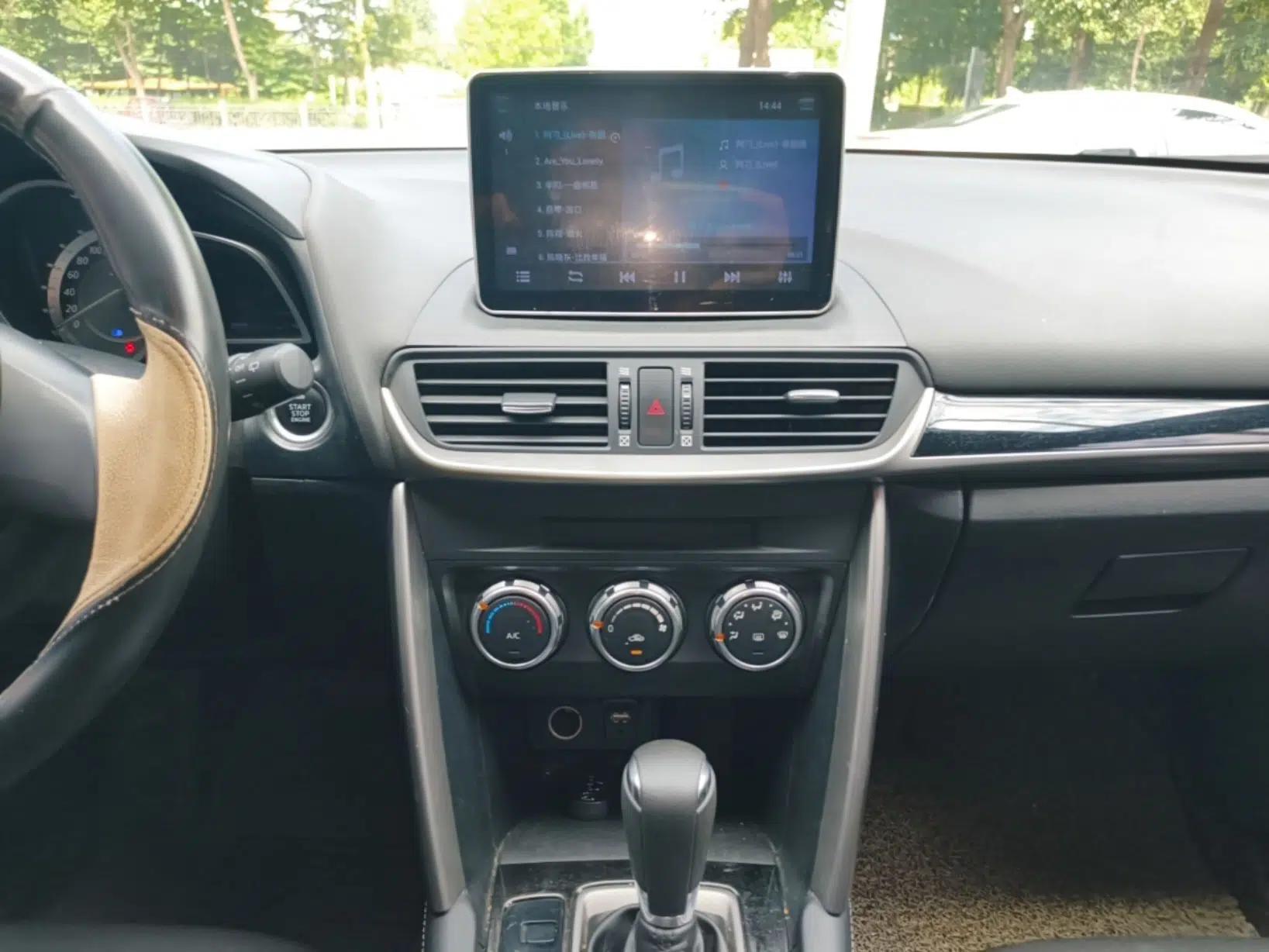 Mazda CX-4 2016 2.0L Automatic 2WD Blue Sky Dynamic Edition — миниатюра 15