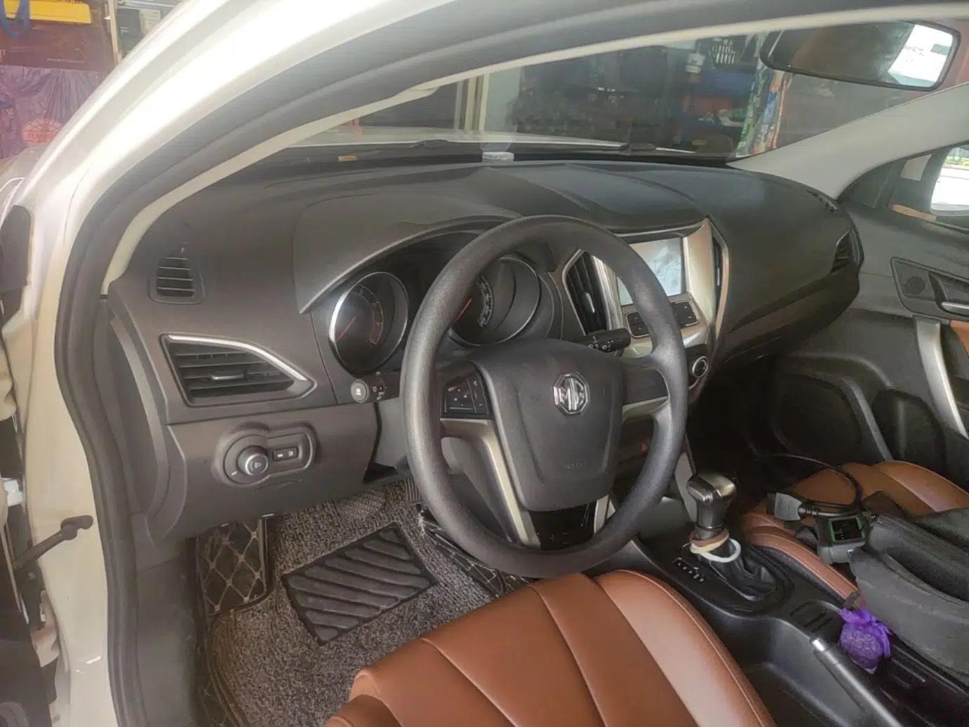 MG GT 2016 1.5L Automatic Value-Added Luxury Edition — миниатюра 12