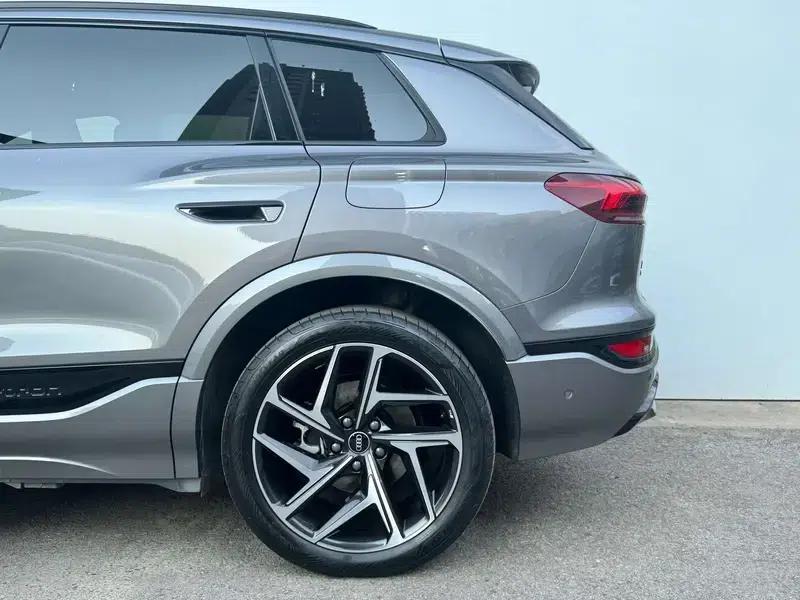 Audi Q6L e-tron 2026 First Edition — миниатюра 14